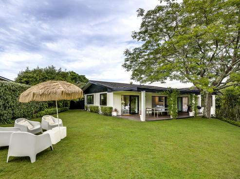 3 George Place, Havelock North