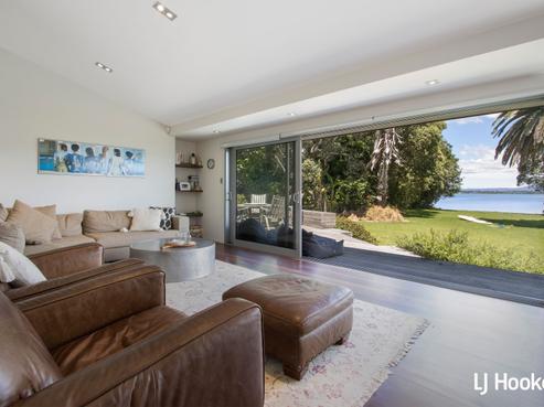 13 Waione Avenue, Athenree