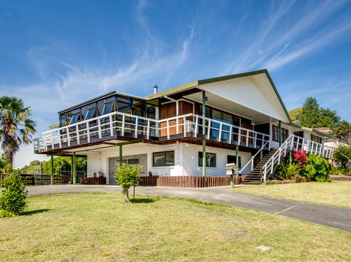 10 Poaka Place, Taradale
