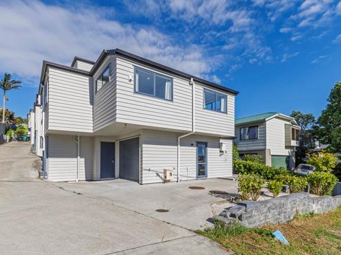 10A Woodall Place, Totara Vale