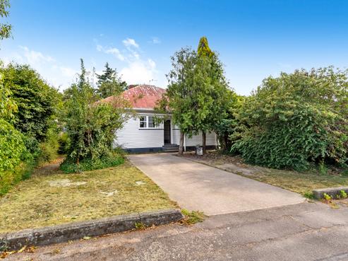 33 Masters Crescent, Masterton