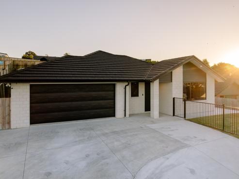 38 Rose Berry Crescent, Flagstaff