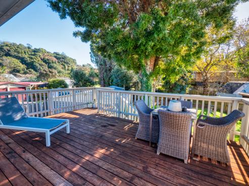 24 Hope Avenue, Russell