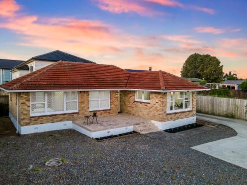 28 Fernaig Street, Papakura