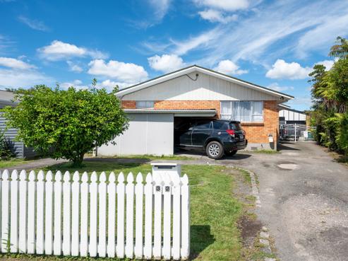 32A Phillip Street, Victoria