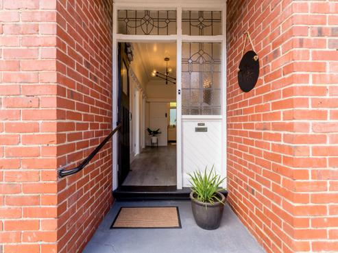 33 Beach Street, Saint Clair