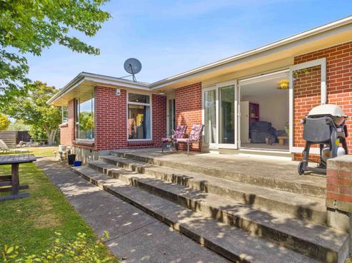 6 Ilfracombe Place, Burnside