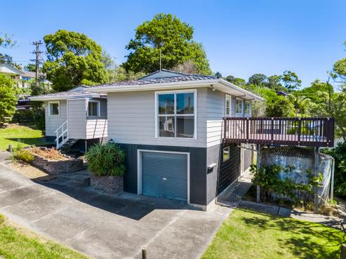 35 Cedar Terrace, Stanmore Bay