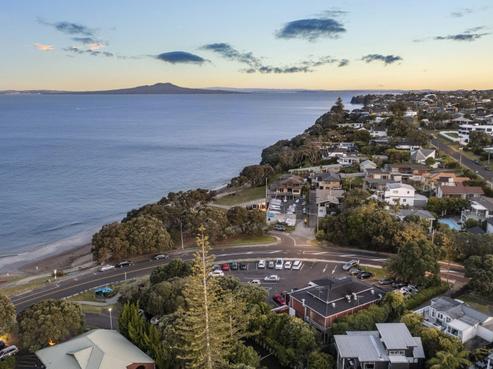 470 Beach Road, Murrays Bay