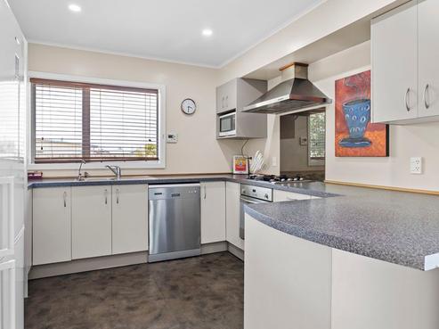 12 Rhoboro Road, Twizel