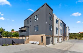 9-52 Rosedale Road, Pinehill