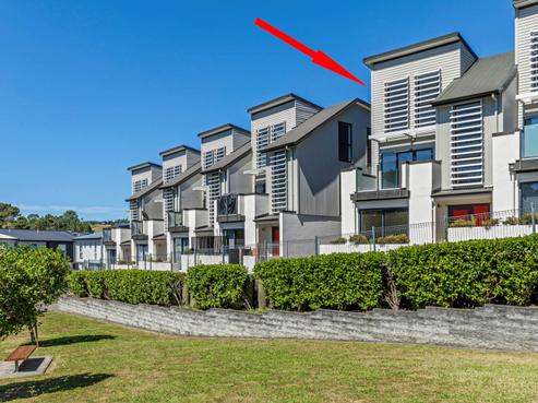 14 Mangrove Lane, Albany Heights