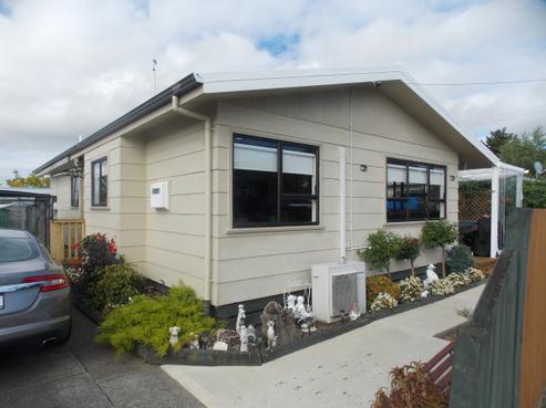 1 Roots Street West, Feilding