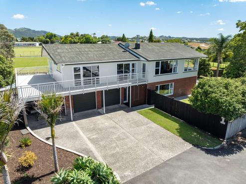1 Cowley Place, Kamo