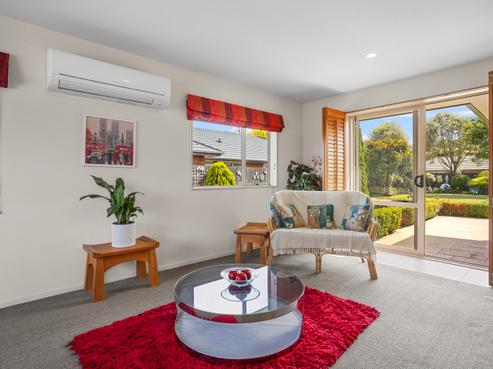 18 Welsford Street, Woodend