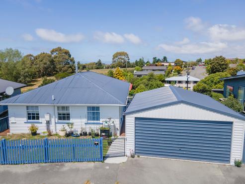 8 Balmoral Street, Marchwiel