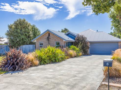 6 James Drive, Woodend