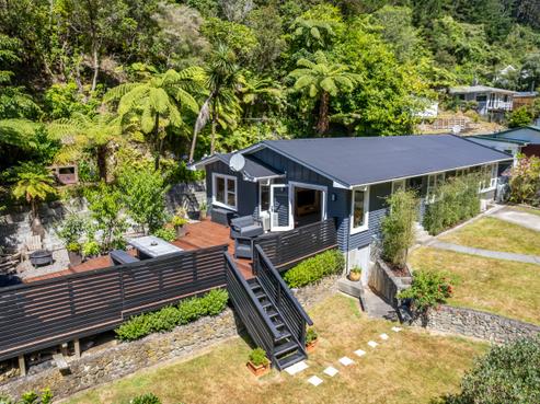 139 Pinehaven Road, Pinehaven