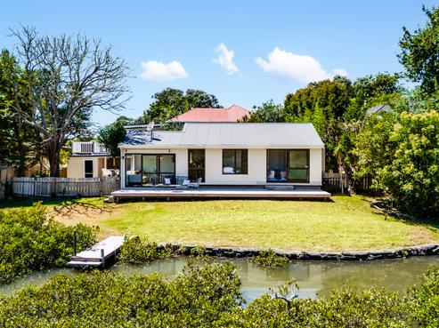 40 Queen Mary Avenue, New Lynn