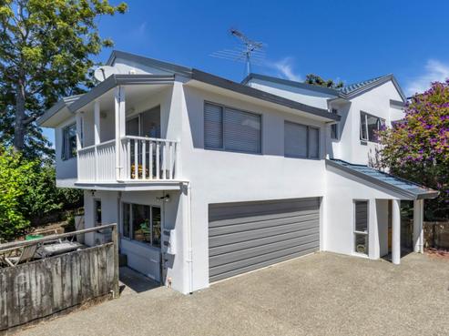 22 Stephen Lysnar Place, Hillsborough