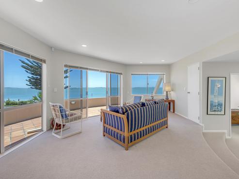 1/37 The Esplanade, Eastern Beach