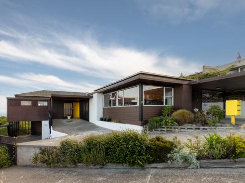 6 Stormont Place, Kingston