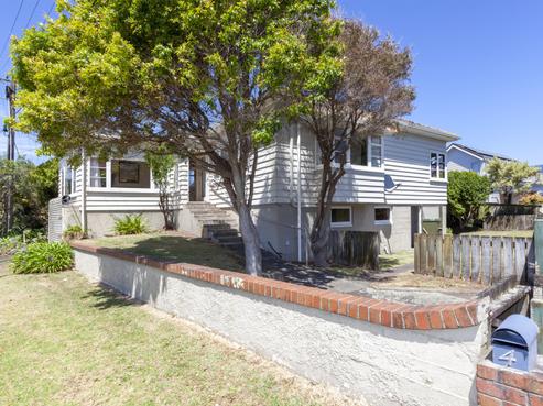 4 Mckay Street, Paraparaumu Beach
