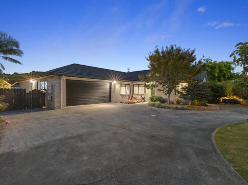 9 Valley Side Way, Pukekohe