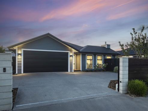 219 Cavendish Road, Casebrook