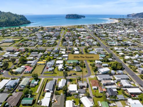 203A The Square, Whangamata