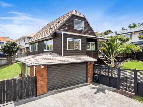 1/12 Kells Place, Botany Downs