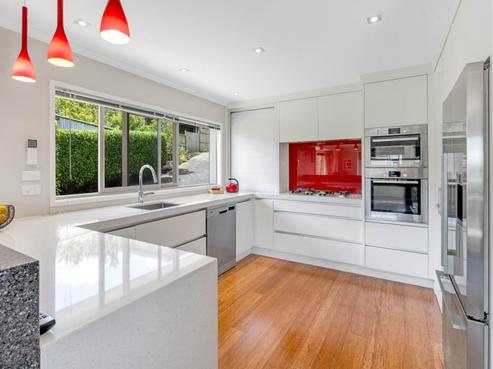 10 Aldon Lane, The Gardens