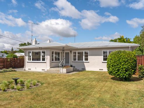 17 Brooklyn Road, Carterton