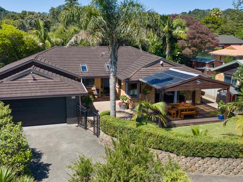 90C Atkinson Road, Titirangi