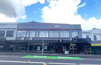 WIDE FRONTAGE RETAIL ON KARANGAHAPE ROAD
