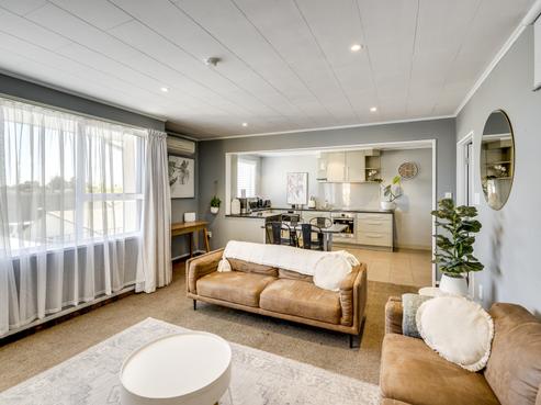4/8 Lee Road, Taradale