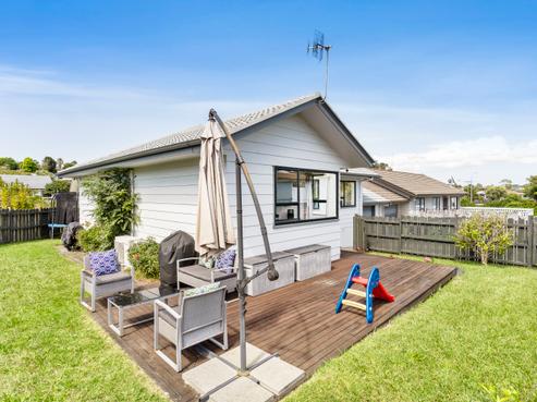 2/16 Cabello Place, Unsworth Heights