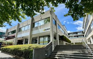 Modern Fitted Parnell Office