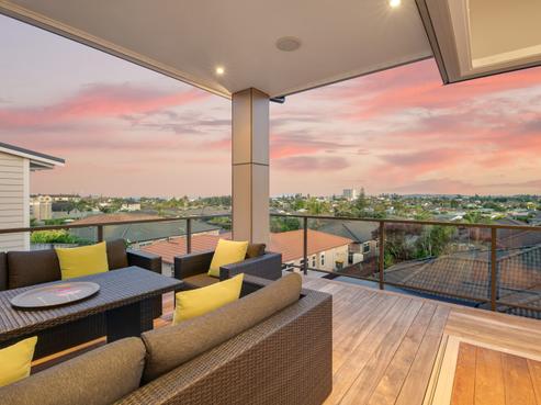 31 Grand Drive, Orewa