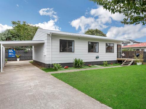 17A Kent Road, Manurewa