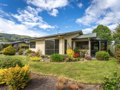 6 Appaloosa Avenue, Richmond