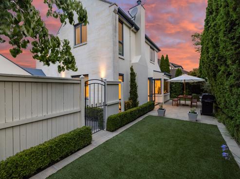 142A Innes Road, Saint Albans