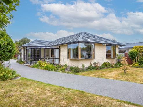 10 Glenmore Avenue, Casebrook