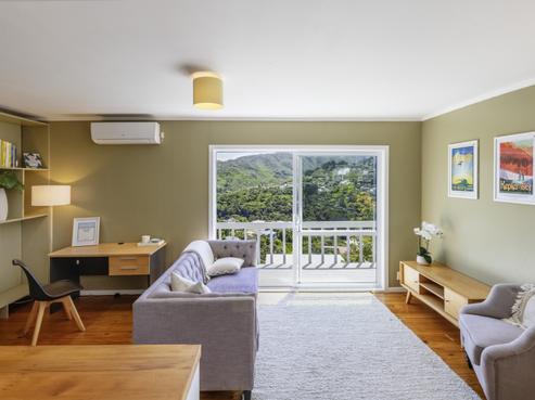 11A Euston Road, Wilton