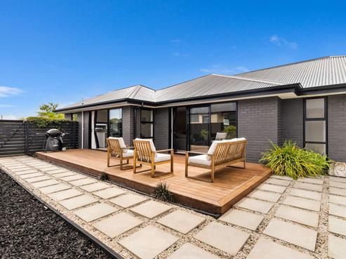 30 Craig Thompson Drive, Lincoln