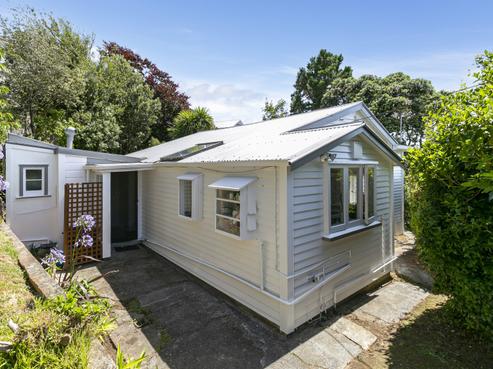 66 Kelburn Parade, Kelburn