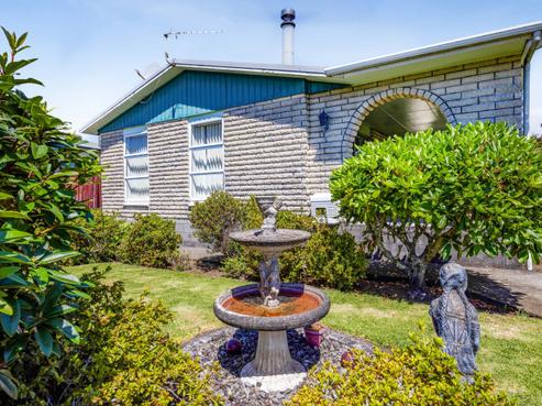 40 High Street East, Waitara