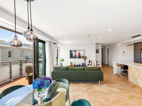 5/208 Jackson Street, Petone