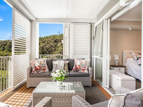 102 Eaves Bush Parade, Orewa