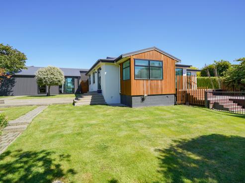 66 Layard Street, Windsor